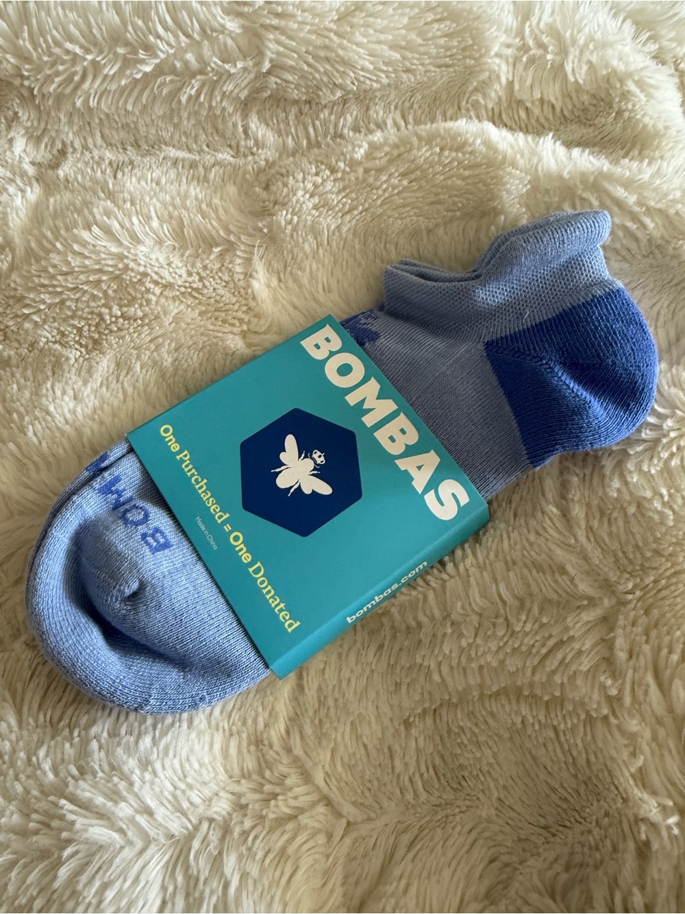 Bombas Women’s ceil Blue and Royal Blue Ankle Athletic Socks